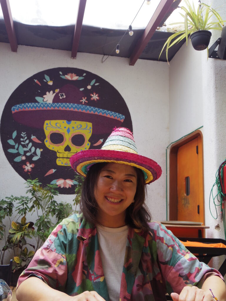 Cafe Avocadoで記念撮影➀