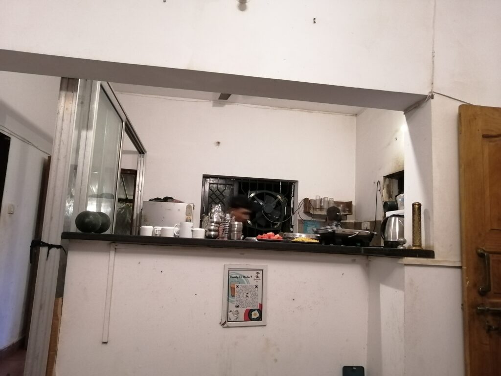 ROOTSVILLA VAGATORのキッチン