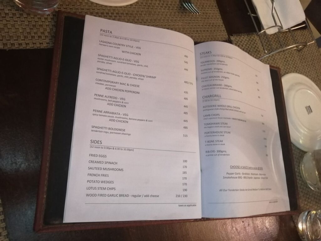 インド・バンガロールPortland Grill & Cafeのメニュー