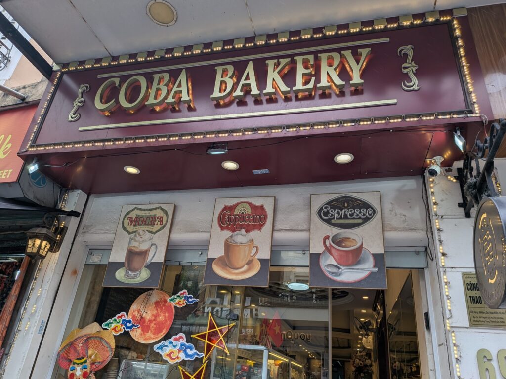 ベトナムのハノイにある「CoBa Bakery」の外観